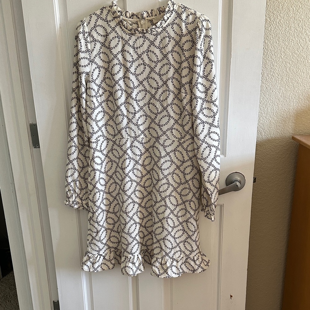 LOFT Black and White Geometric Long Sleeve Dress